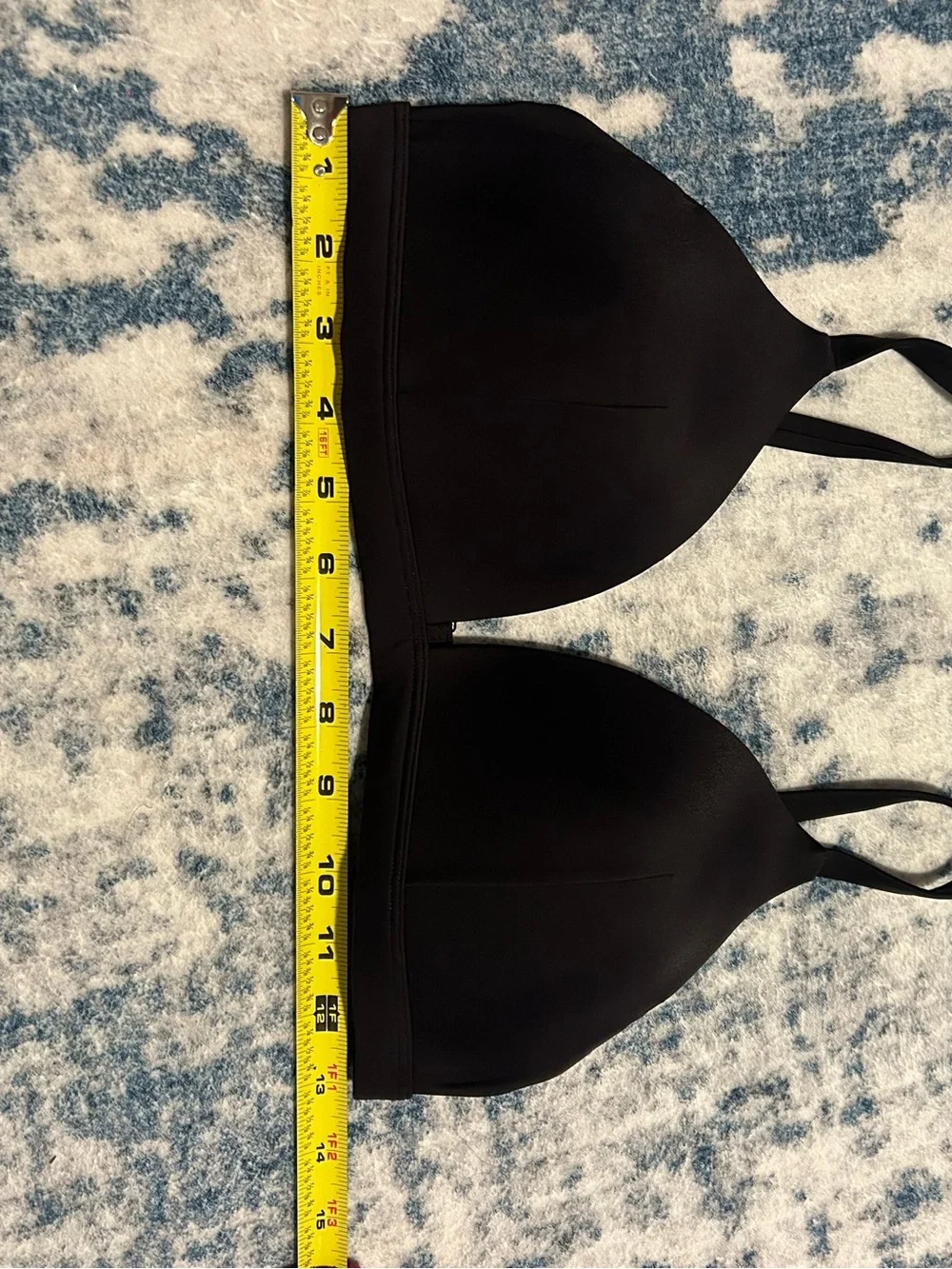 lululemon athletica • Black Wireless Light-Support Bra • 8 - Picture 8 of 8